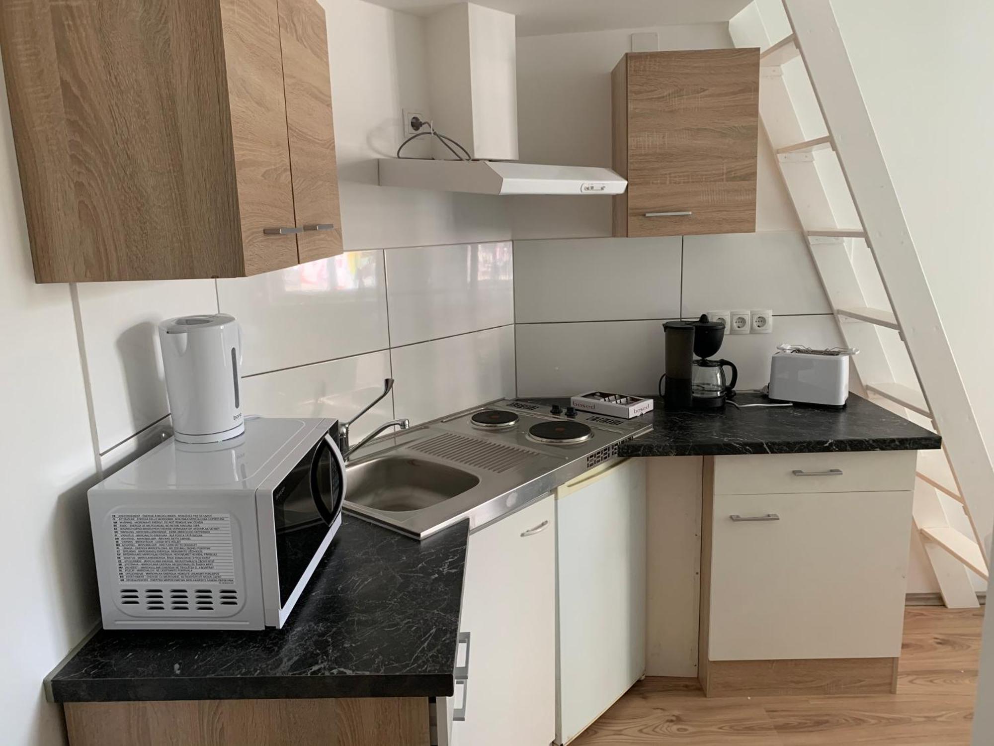 Raisa Apartments Lerchenfelder Guertel 30 เวียนนา ภายนอก รูปภาพ
